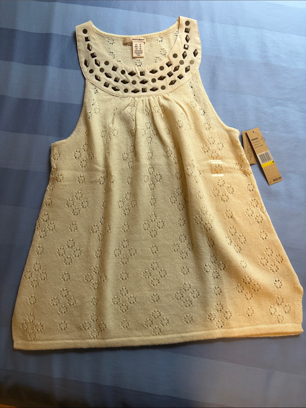 DKNY Jeans Cream Eyelet Knit Sleeveless Tank with Decorative Neck Medium